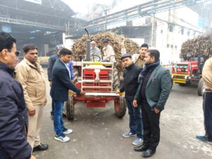 ghaziabad news सड़क सुरक्षा माह, मोदी शुगर मिल में कैंप का आयोजन