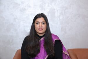 greater noida news एसीईओ मेधा रूपम व दो ओएसडी ने संभाला पदभार