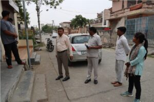 बादलपुर में सफाई व्यवस्था का लिया जाएज़ा