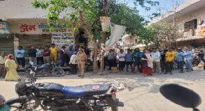 दो महिलाओं समेत तीन की हत्या, मां व भाई की हत्या में बेटा गिरफ्तार