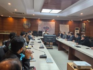 GDA news जीडीए उपाध्यक्ष ने अधिकारियों व कर्मचारियों से बैठक में लिया अपडेट