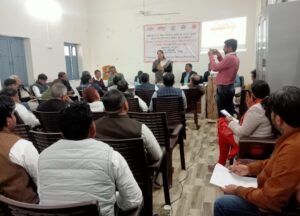 ghaziabad news रजापुर  ब्लॉक में ग्राम प्रधानों व सचिवों को प्रशिक्षण