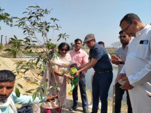 nagar nigam  अंतर्राष्ट्रीय वन और विश्व जल दिवस मनाया