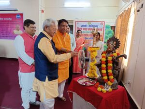 ghaziabad news नारी शक्ति को बढ़ावा, यूपी में महिला सशक्तिकरण की ओर बढ़ते कदम
