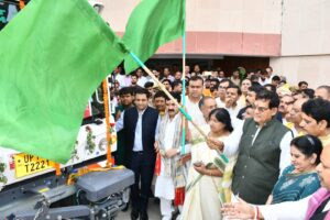 nagar nigam नगर विकास मंत्री का नगर निगम दौरा: महापौर और आयुक्त ने किया स्वागत, विकास कार्यों पर हुई चर्चा