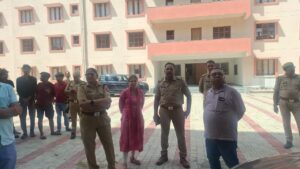 hostel seal अवैध निर्माण के खिलाफ बड़ी कार्रवाई, यूनिर्वसिटी हास्टल सील