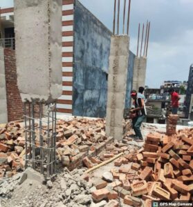 gda bulldozer action धौलाना के गालंद गांव में चला जीडीए का बुलडोजर