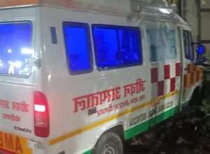 out of control ambulance बेकाबू एम्बुलेंस ने ली दो शिवभक्तों की जान, तीन घायल
