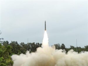 pralay missile successful test प्रलय मिसाइल के लगातार दो सफ़ल उड़ान परीक्षण