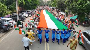 #HarGharTiranga  स्वच्छता के संदेश के साथ, नगर निगम ने  निकाली भव्य 