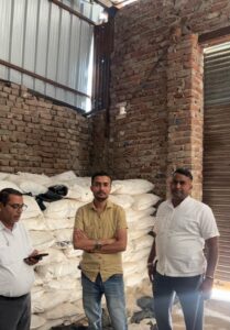 Campaign against adulterated sweets खाद्य सुरक्षा विभाग की बड़ी कार्रवाई, भारी मात्रा सोनपाड़ी और खोया ज़ब्त