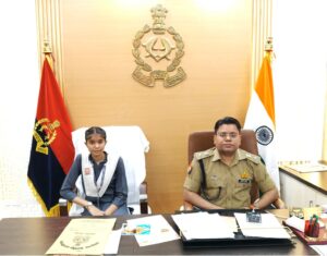 Deputy Commissioner of Police for a day मिशन शक्ति अभियान 10वीं की छात्रा ने संभाली एक दिन की 'पुलिस उपायुक्त' की बागडोर