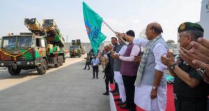 Defence Minister Rajnath Singh जो देश अपने हथियार स्वयं बनाता है, वही अपना भाग्य स्वयं लिखता है: रक्षा मंत्री