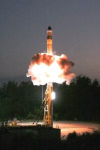 agni missile भारत ने MIRV तकनीक के साथ रचा इतिहास, अग्नि मिसाइल का सफल परीक्षण