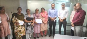 Honouring the Enumerators जनगणना का कार्य पूरा करने वाले प्रगणकों का किया सम्मान