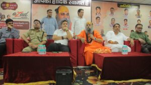 Kanwar Yatra गाजियाबाद में कांवड़ यात्रा की तैयारियां तेज, डीएम और एडिशनल सीपी ने संभाली कमान