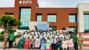 DPS Modinagar डीपीएस मोदीनगर, में वन महोत्सव, 'Forest, Nature and Us' थीम पर बच्चों ने बिखेरे प्रकृति के रंग
