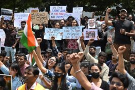 छात्रों का कहना- शिक्षा व्यवस्था में पारदर्शिता और समयबद्ध भर्ती ही आंदोलन का मुख्य उद्देश्य