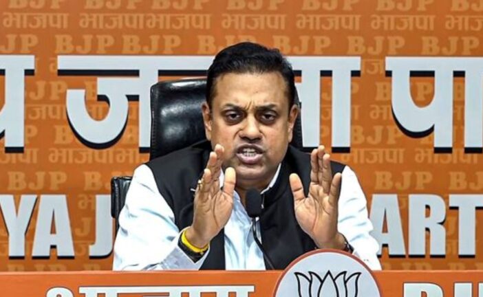 ‘मांफी मांगते हैं लेकिन कोर्ट में…’, राहुल गांधी के आरोपों पर बीजेपी ने किया पलटवार