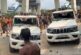 Kanwar Yatra: कावंड़ियों ने गाजियाबाद में पुलिस की गाड़ी तोड़ी, बदायूं में हादसे के दौरान दो की मौत