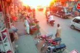 अपराध: पुलिस स्टेशन के बाहर 039सुसाइड ब्लास्ट039 CCTV में...