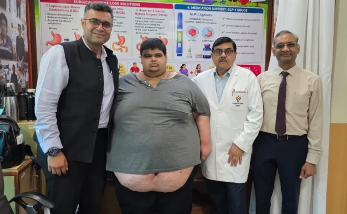 अहम: 275 किलो वजन ने बढ़ाई मुश्किल डॉक्टरों ने ऐसे बचाई ज...