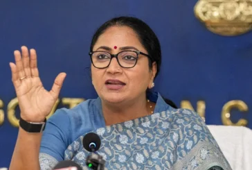 अहम: कम से कम कपड़े तो पहन लेते AAP विधायक पर CM रेखा गुप...