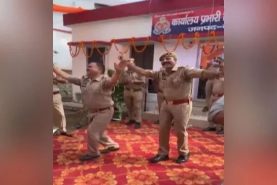 अहम: थाने में 039वतन तेरा जलवा039 बजा तो कॉन्स्टेबलों ने ...