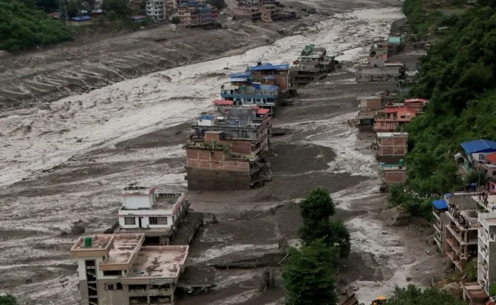 अहम: नेपाल बाढ़ की वजह क्या चर्चा में 3 थ्योरी भारत के लि...