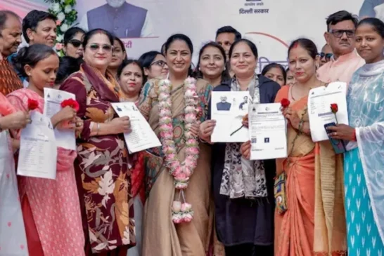 अहम: रक्षाबंधन नहीं इस दिन दिल्ली की महिलाओं के खाते में ...