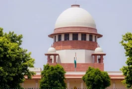 अहम: श्री श्री रविशंकर के फाउंडेशन को SC से राहत वापस होग...