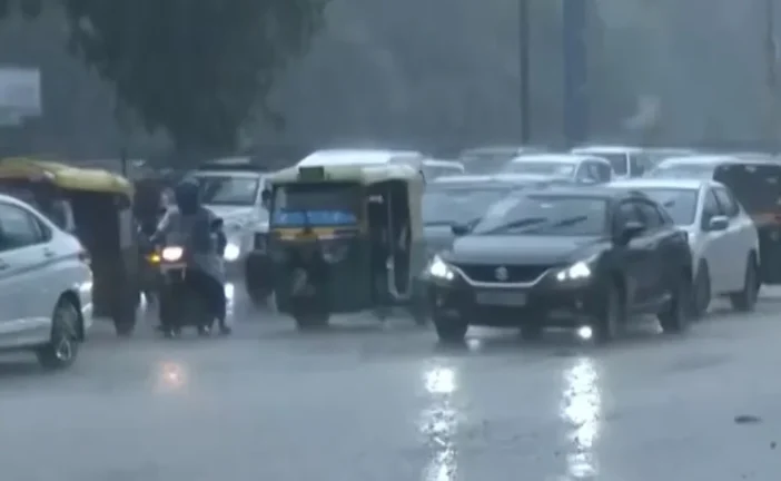 ताजा: 039रेनी संडे039 से बदला दिल्ली का मौसम IMD ने दी चे...