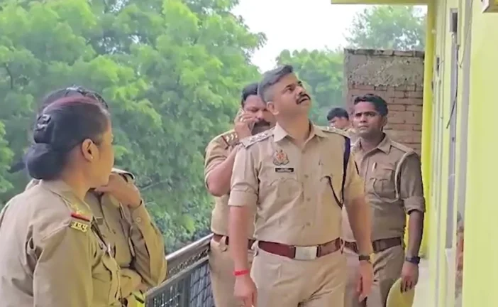 ताजा: 3 महीने पहले शादी ड्यूटी से लौटा सिपाही तो कमरे में...