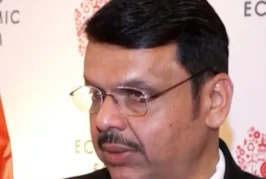 ताजा: CM पद छोड़ने की अटकलों पर साफ किया फडणवीस ने रुख
