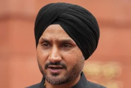 ताजा: क्या यह भी राजस्थान की तस्वीर है हरभजन सिंह का AAP ...