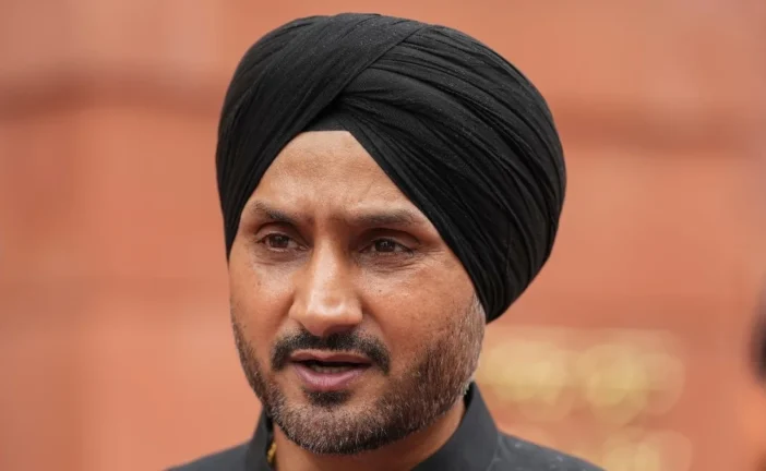 ताजा: क्या यह भी राजस्थान की तस्वीर है हरभजन सिंह का AAP ...