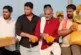 ताजा: कांवड़ियों पर बुलडोज़र से ऐसे बरसे 61 किलो फूल