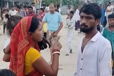 ताजा: दो पत्नियां एक पति सड़क पर घंटों चली खींचतान