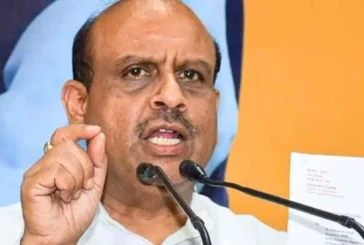 ताजा: दिल्ली को कचरा मुक्त करने की तैयारी तेज स्पीकर ने M...