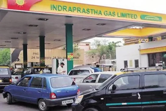 ताजा: दिल्ली में फिर से महंगी हुई CNG आज से बढ़े हुए दामो...