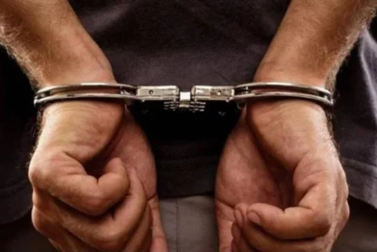 ताजा: मुंबई और ग्रेटर नोएडा में ड्रग नेटवर्क का भंडाफोड़ ...