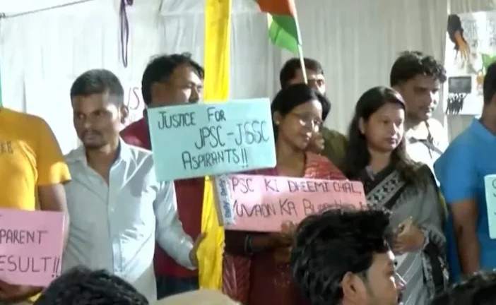 परीक्षा: Ranchi में छात्रों के आंदोलन पर CM Hemant का बड़...