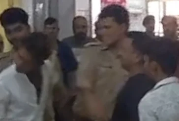 पुलिस: मेडिकल कॉलेज में लड़के को पीटता दिखा पुलिसकर्मी