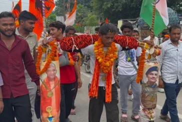 बड़ी खबर: IPS वाली कांवड़ संभल पहुंचते ही गूंजे SP केके ब...