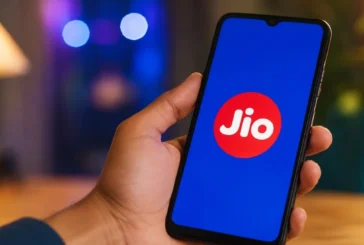बड़ी खबर: Jio Prime फिर से लॉन्च 300 में 1 साल चलेगा सिम ...