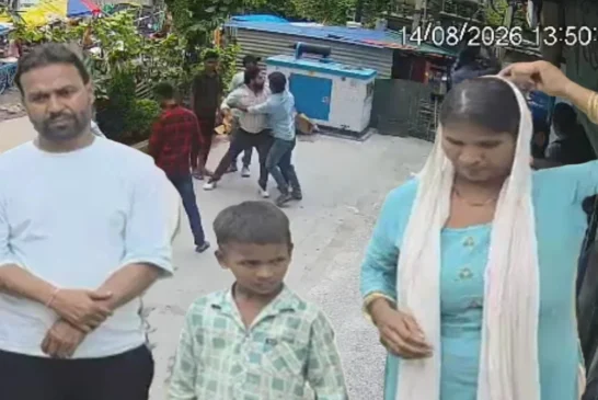 बड़ी खबर: गोद में मासूम मां पर बरसाईं चप्पलें फिर 20 हजार...