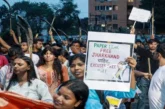 बड़ी खबर: छोटे लेवल पर शुरू हुआ छात्र प्रोटेस्ट लेकिन हिल...