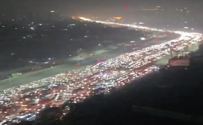 बड़ी खबर: रक्षाबंधन से पहले दिल्लीमेरठ एक्सप्रेसवे पर भयं...