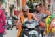 बड़ी खबर: स्कूटी पर क्यों 2 सिलेंडर लेकर निकले 60 साल के ...