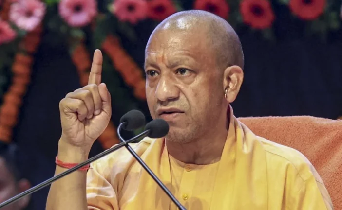 बड़ी खबर: सपा दंगा करवाना चाहती है CM योगी ने शिवपाल सिंह...